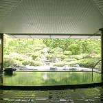 Main bath photo