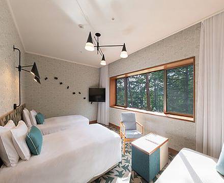 Karuizawa Prince Hotel East photo