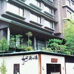 Hotel facade photo