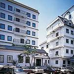 Hotel facade photo