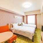 Guestroom photo