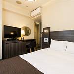 Guestroom photo
