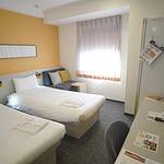 Guestroom photo
