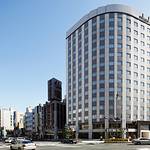 Hotel facade photo