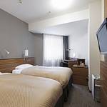 Guestroom photo