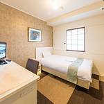 Guestroom photo
