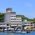 Hotel facade photo
