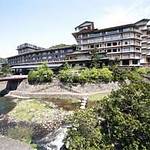 Hotel facade photo