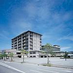 Hotel facade photo