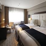 Guestroom photo