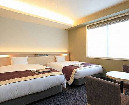 Urban Hotel Kyoto-Shijo Premium photo