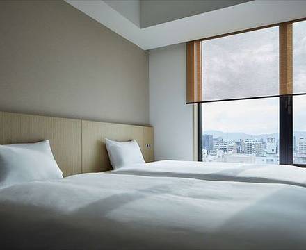 Sequence KYOTO GOJO photo