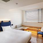 Guestroom photo
