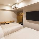 Guestroom photo