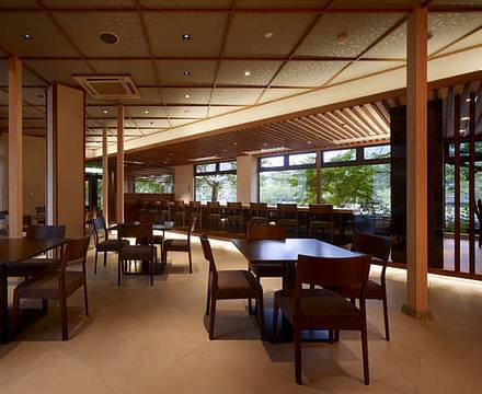 Hanayashiki Ukibune-en photo