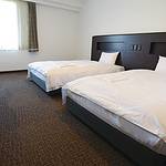 Guestroom photo