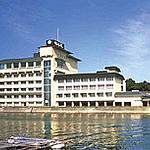 Hotel facade photo
