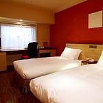 Guestroom photo
