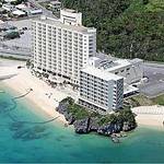Hotel facade photo