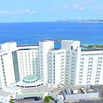 Hotel facade photo