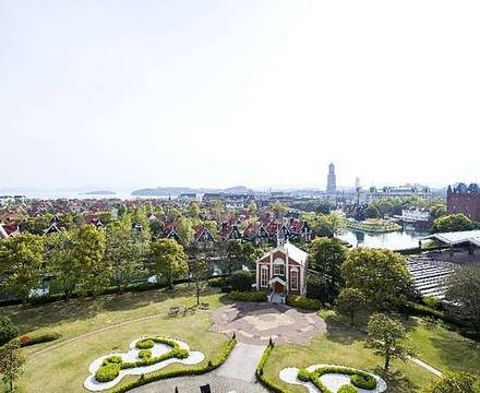 Hotel Okura JR Huis Ten Bosch photo