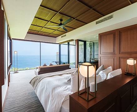 Goto Retreat by Onko Chishin photo