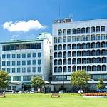 Hotel facade photo