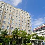 Hotel facade photo